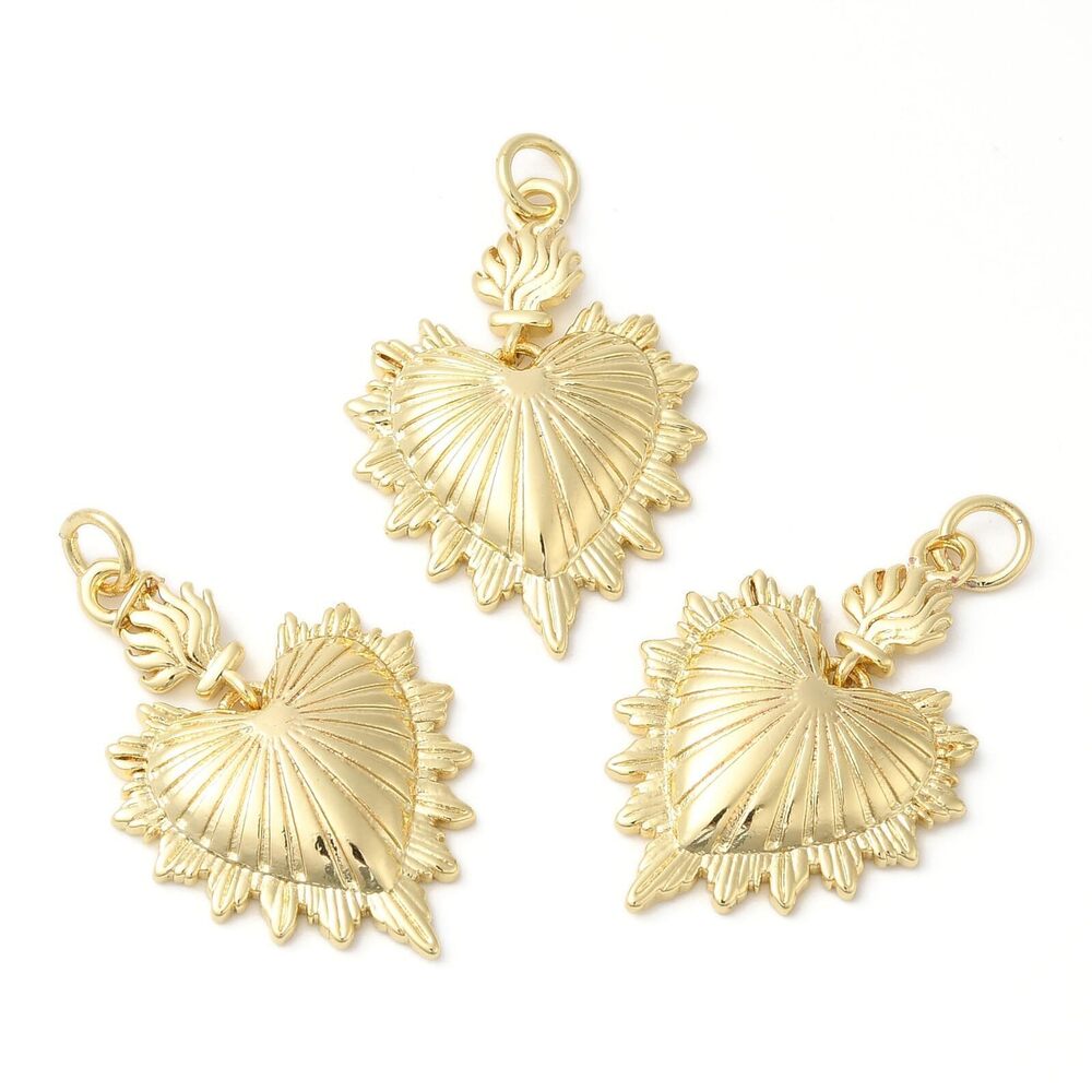 6115 10 pcs Golden Color Gothic Sacred Heart Theme Brass Charms Real 18K